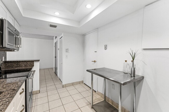 Photo - 3450 S Ocean Blvd Unidad 3200