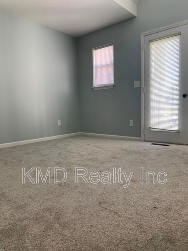 Photo - 7332 Mdw Gln Dr