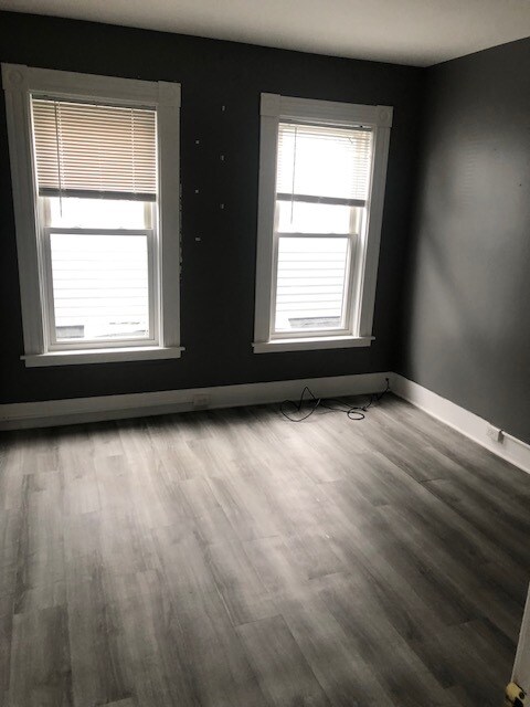 Photo - 421 Laurel St Unit 2nd Floor
