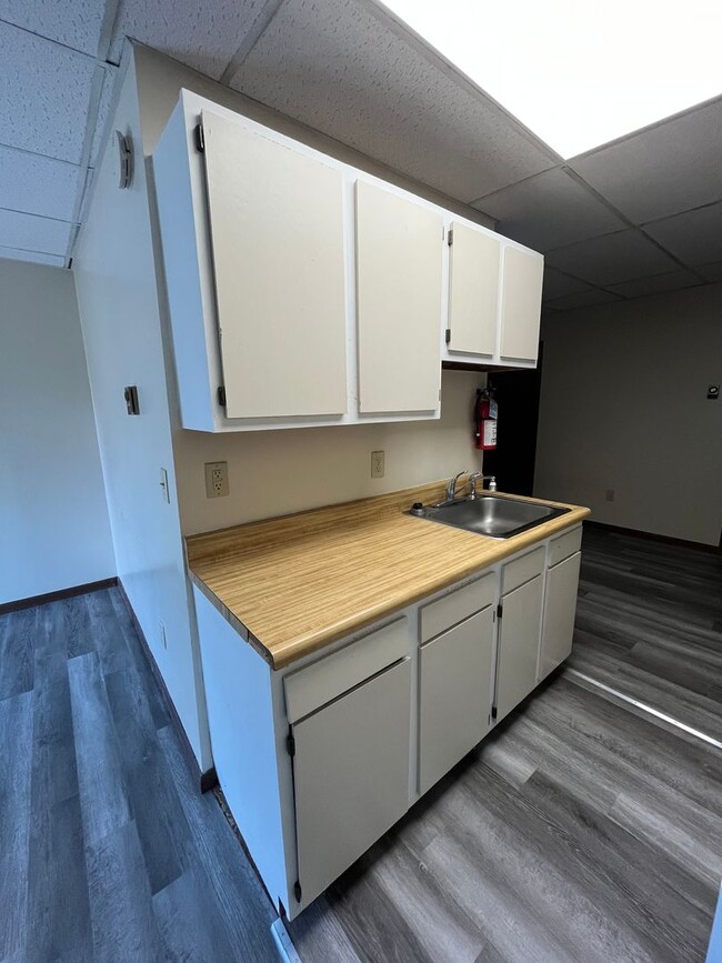 Photo - 300-302 Howard St Unit 300-1