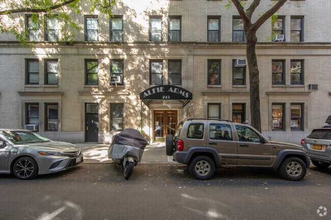 245 W 74th St New York, NY 10023 - Alfie Arms