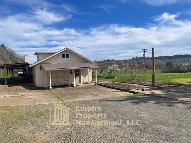 Photo - 88267 Richmond St