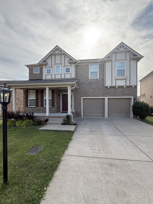 Photo - 1629 Robindale Dr