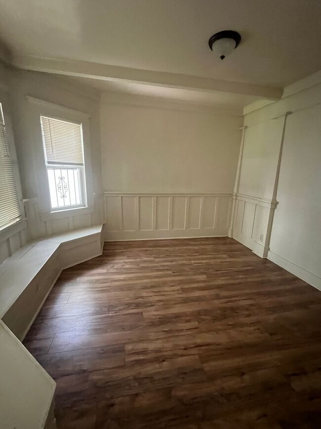 Photo - 1824 L St Unidad A