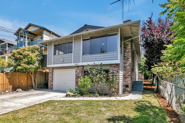 Photo - 8832 20th Ave SW