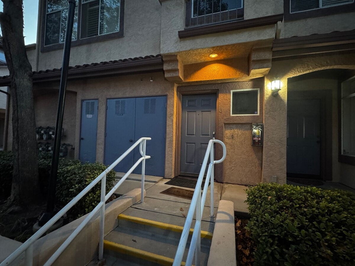 Photo - 11380 Via Rancho San Diego