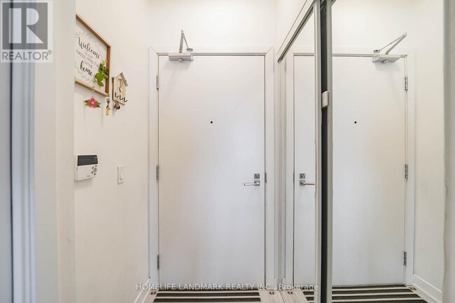 Photo - 4677 Glen Erin Dr Unité 1701