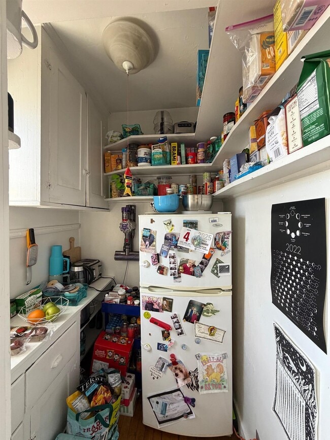 Photo - 160 Norfolk St Unit 3