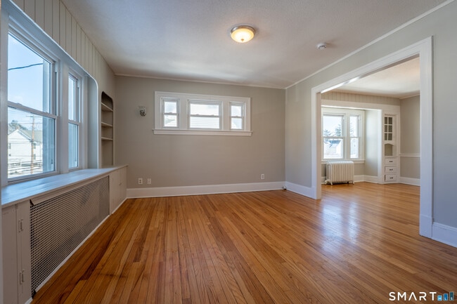 Photo - 45 Boulanger Ave Unit 2nd Floor