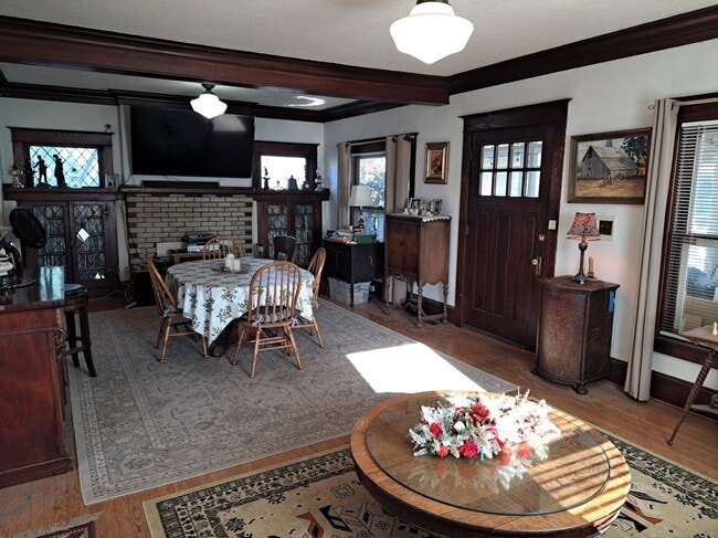Photo - 2800 K St