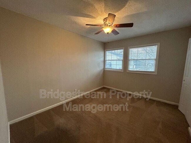 Photo - 2937 Prentice Dr