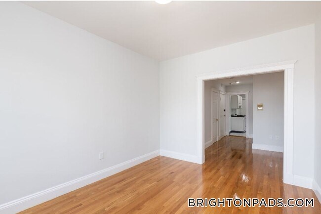 Photo - 12 Elko St Unit 10