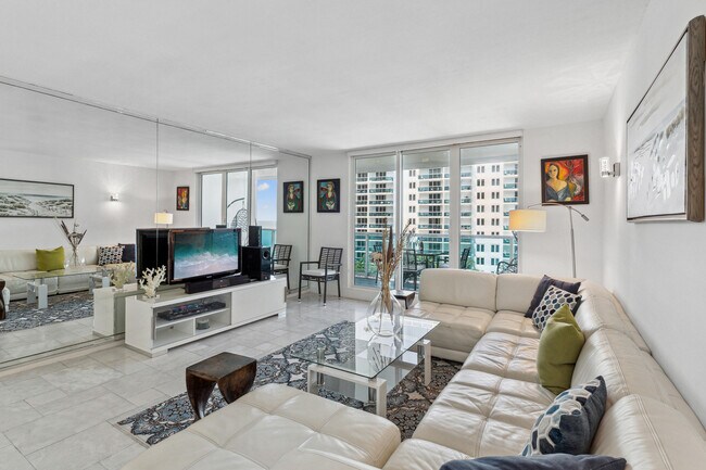Photo - 2301 COLLINS Ave