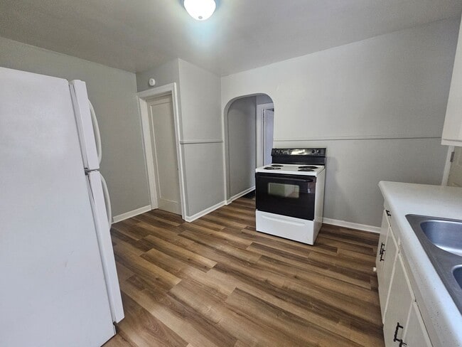 Photo - 2710 E 10th St Unidad 2712 East 10th St