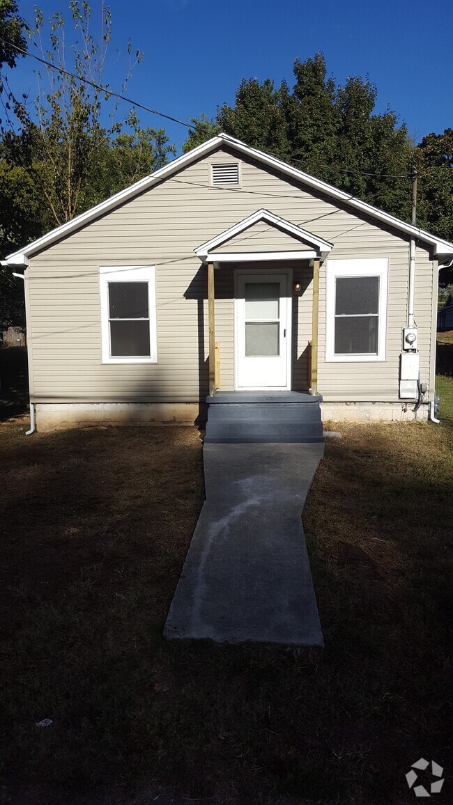 Building Photo - 1123 Massachusetts Ave Rental