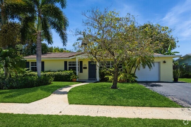 Building Photo - 1222 SW 5th St Rental