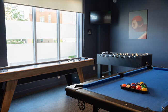 Game Lounge - The Lafayette Stamford