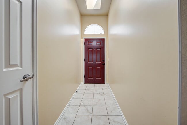 Photo - 2904 Canyon Oaks Ct