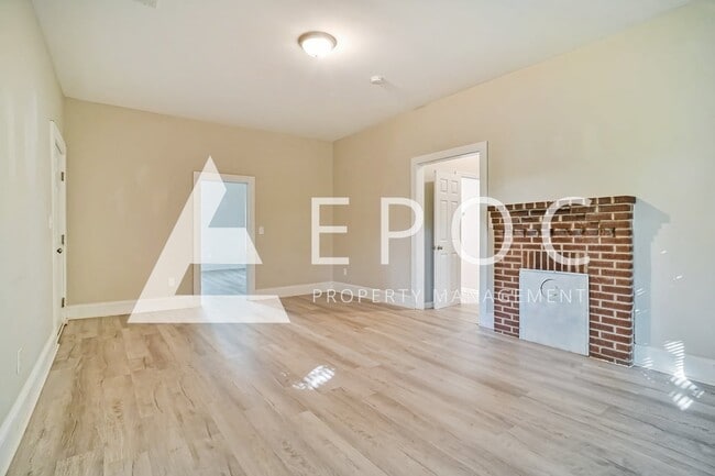 Photo - 4013 Markwood Rd