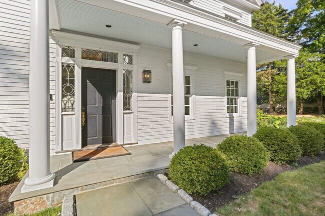 Photo - 2493 Redding Rd