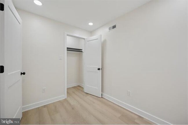 Photo - 1819 N Judson St