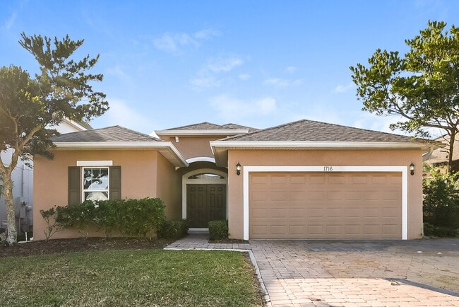 Building Photo - 1716 Hawksbill Ln