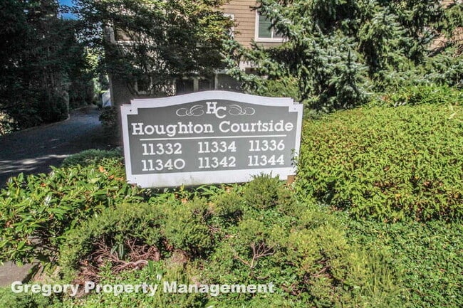 Photo - 11342 NE 67th St