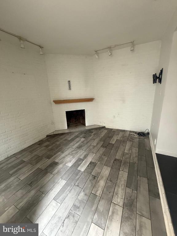 Photo - 251 Fulton St