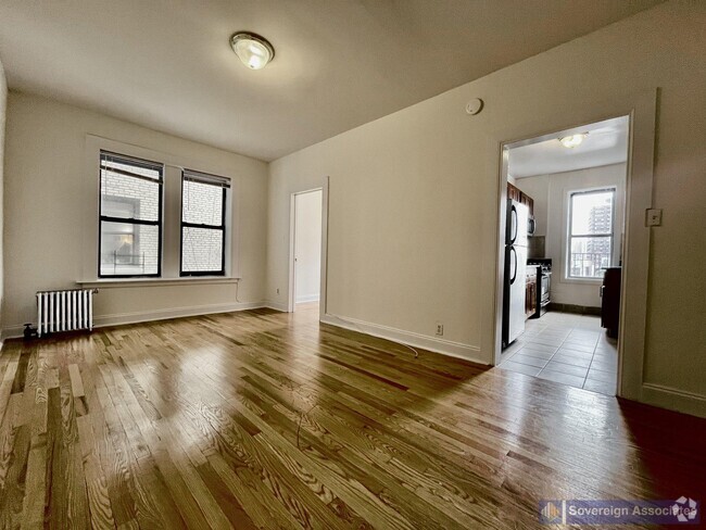 Building Photo - 666 St Nicholas Ave Unit 37 Rental