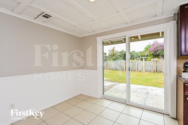 Photo - 904 Alaska Dr