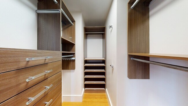 Photo - 45 Province St Unit 2107