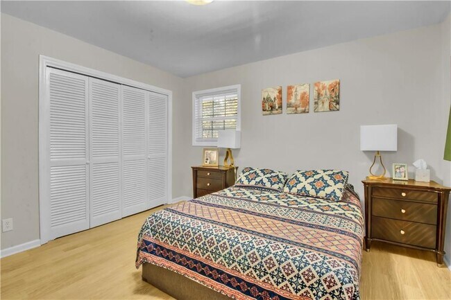 Photo - 3155 Hogan Rd SW