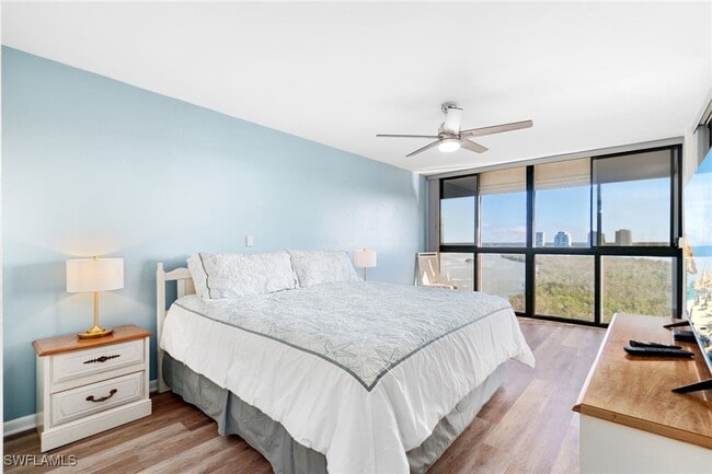 Photo - 26225 Hickory Blvd Unidad PHB
