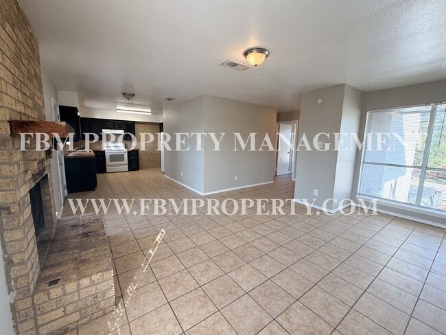 Photo - 1401 Old Bardwell Rd Unit C