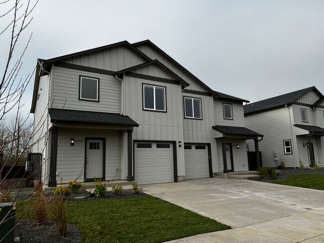 Photo - 2416-2418 Leonard Ln Townhome