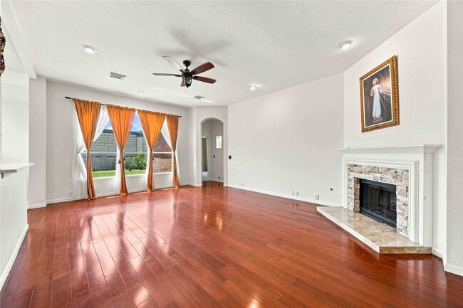 6138 Kristen Park Ln