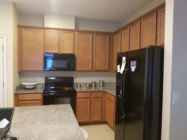 8615 Via Trieste Dr