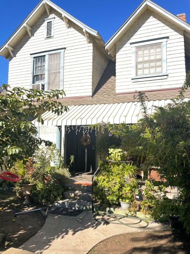 Lower 1 Bedroom Backhouse near Downtown Lo... - Lower 1 Bedroom Backhouse near Downtown Lo... Unidad 417