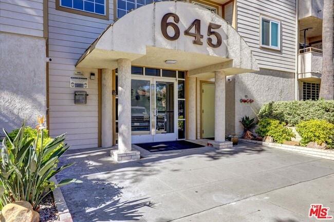 Photo - 645 Chestnut Ave Unit 316