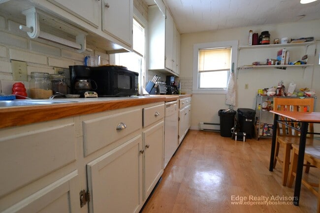 Photo - 50 Hobson St Unit 1