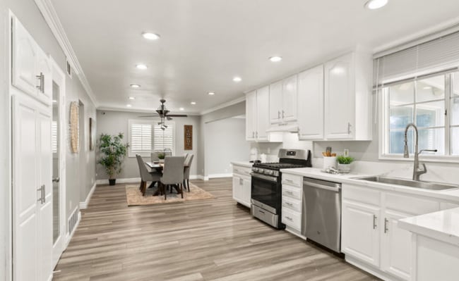 Photo - 1322 E Elsmere Dr