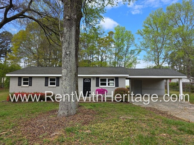 Photo - Awesome 3 bd/ 1.5 Bath Brick Front Ranch / No Steps / Totally Renovated / Great Location