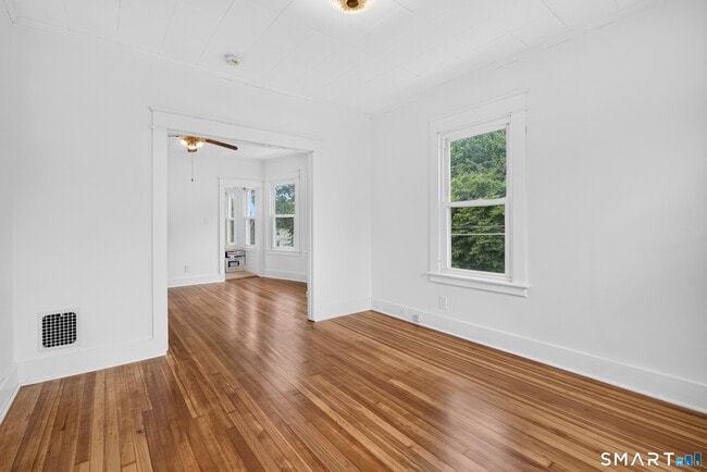 46-48-48 10th St Unit 46