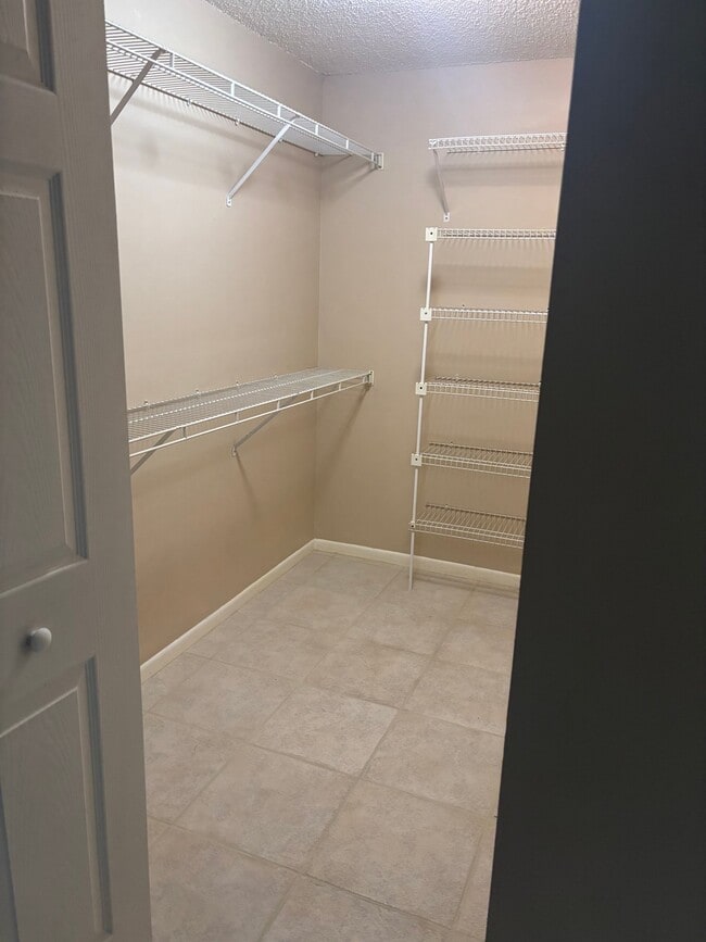 Photo - 2504 SE Anchorage Cove Unit C2