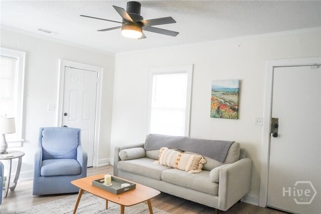 Photo - 2141 New York Ave