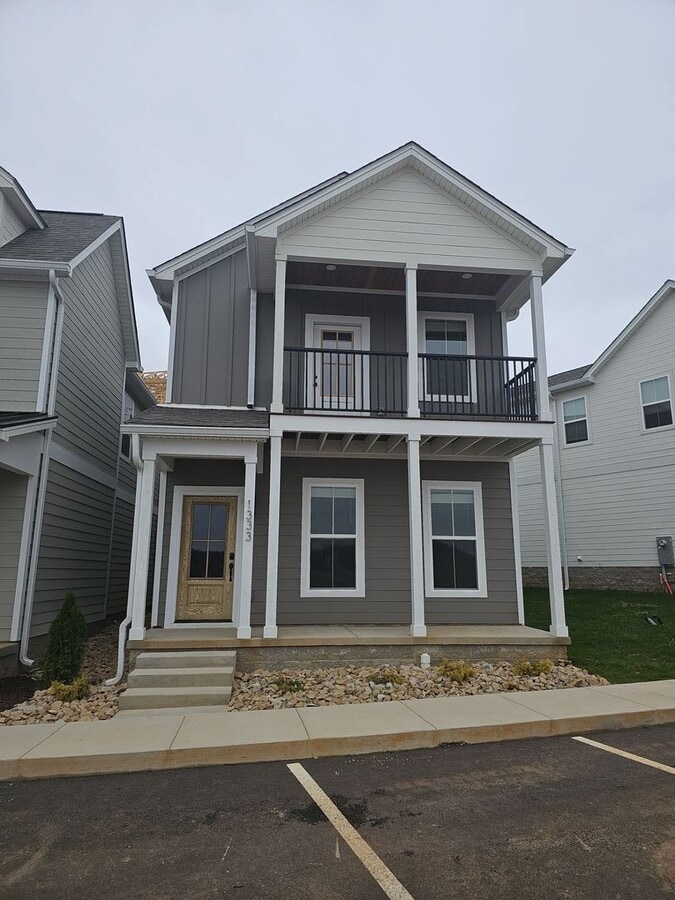 Luxury 3-Bedroom Home with Flex Room at Highbury | Summer Special Available - Luxury 3-Bedroom Home with Flex Room at Highbury | Summer Special Available