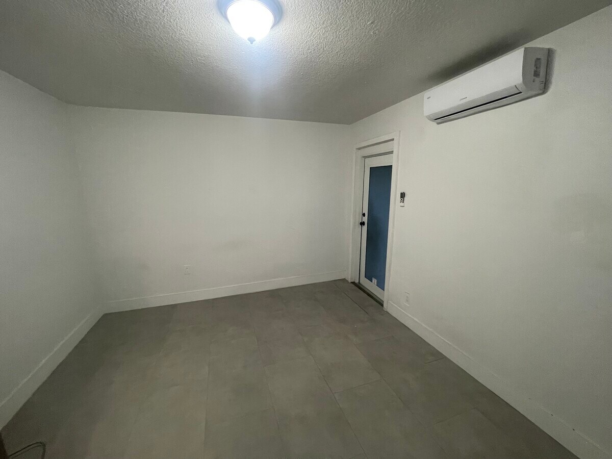 Photo - 9335 SW 117th Ave