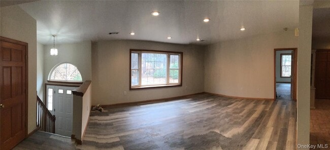 Photo - 272 Echo Rd