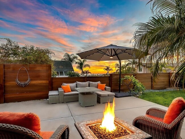 Building Photo - FURNISHED: Stunning Furnished Home with Ocean Views Cardiff (3 mo)