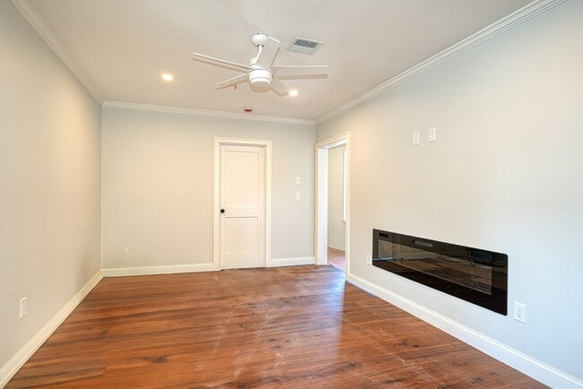 Photo - 369 Grant St Unit 2